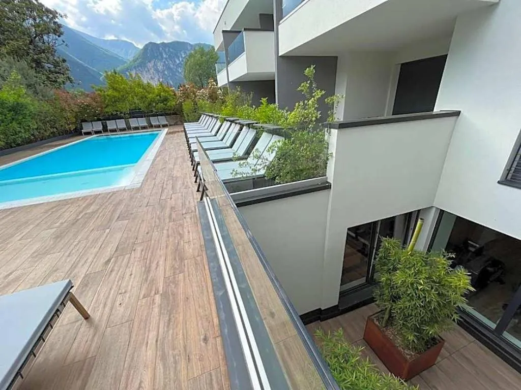 General view, Riva Lake Lodge, Milan