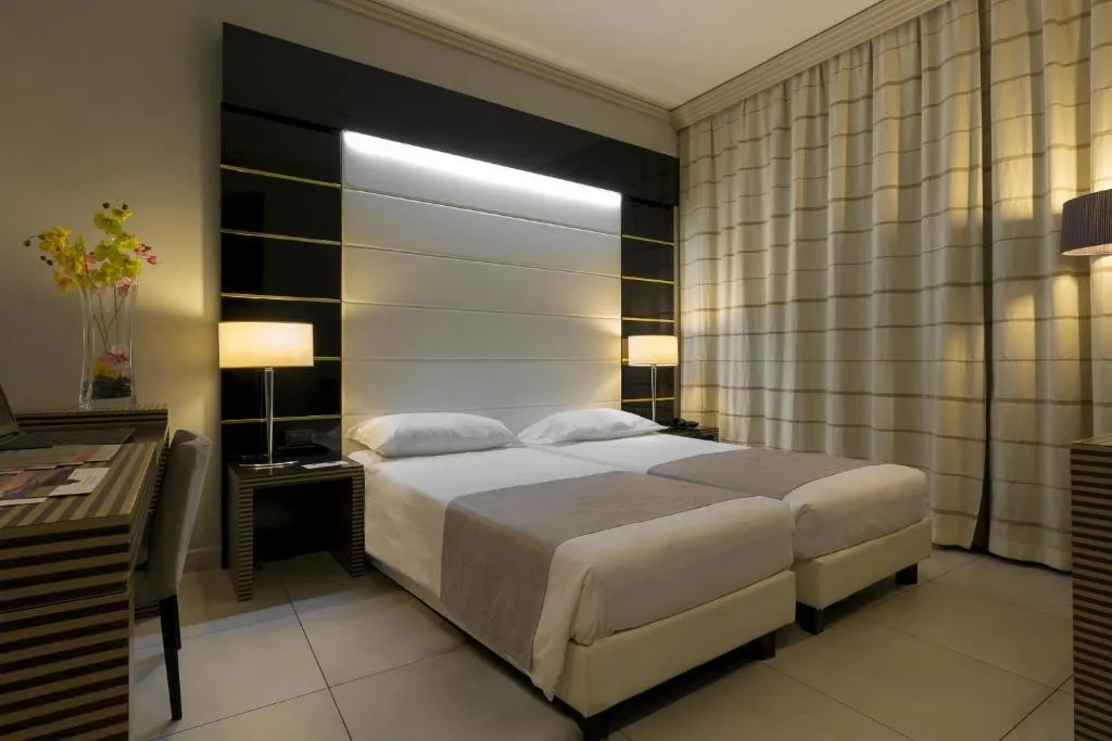 DOUBLE STANDARD Room, Palazzo Salgar, Naples