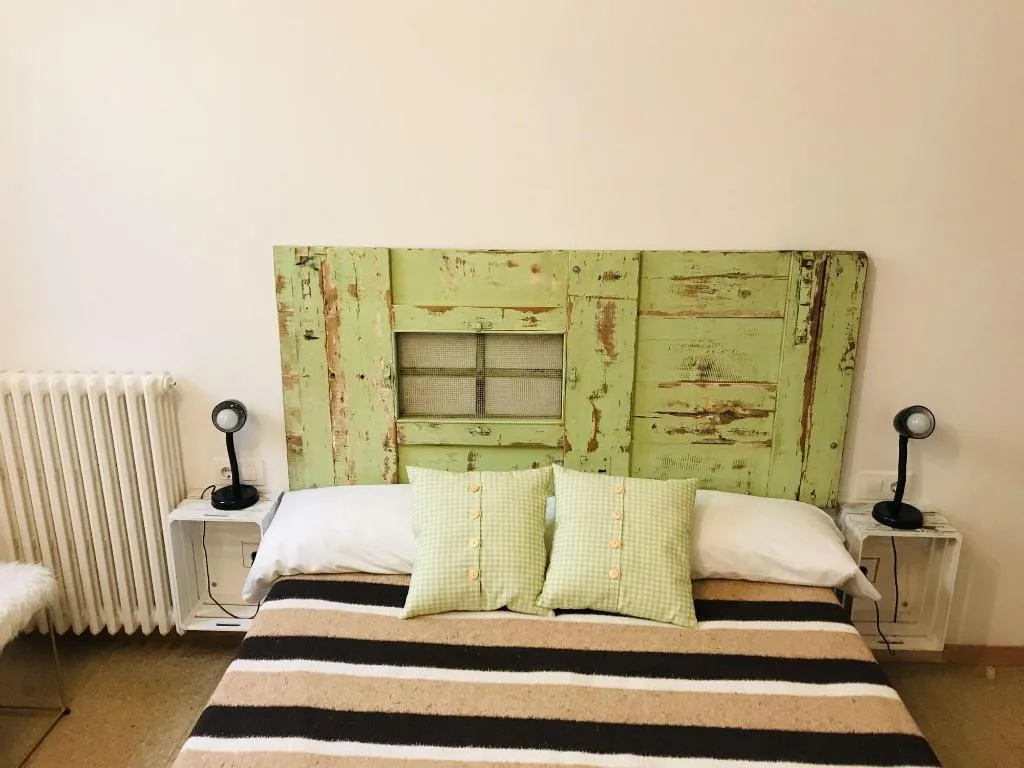 Room, Mucha Masia Hostel Rural-Urbà, Barcelona