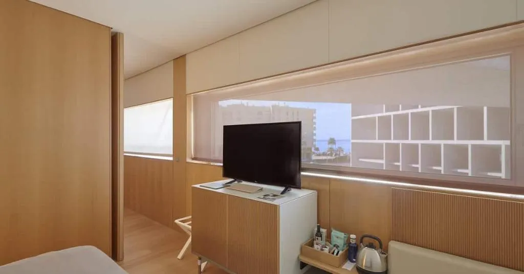 SUITE TWO BEDROOMS Room, Melia Palma Bay, Majorca