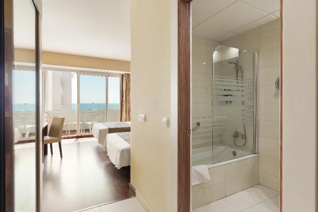 DOUBLE SUPERIOR CAPACITY 3 Room, Best Indalo, Costa Almeria
