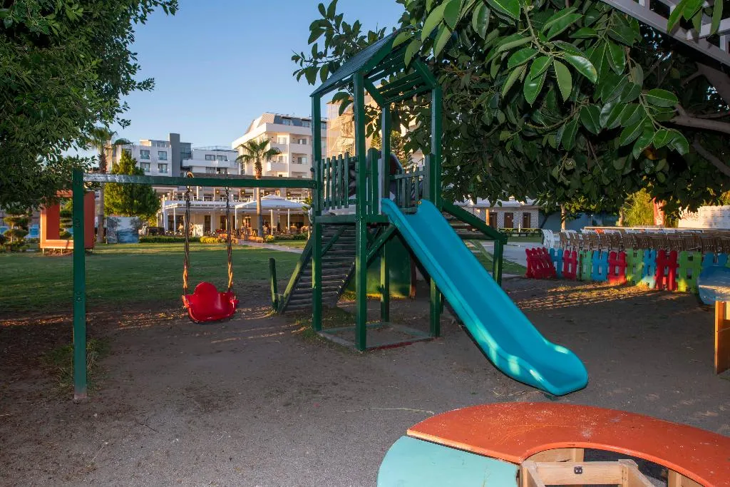 Sports and Entertainment, Armas Gul Beach, Antalya