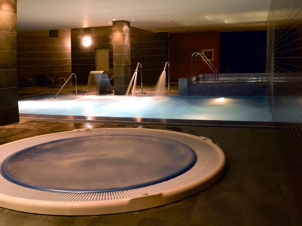 Sports and Entertainment, HG la Molina, Costa Brava