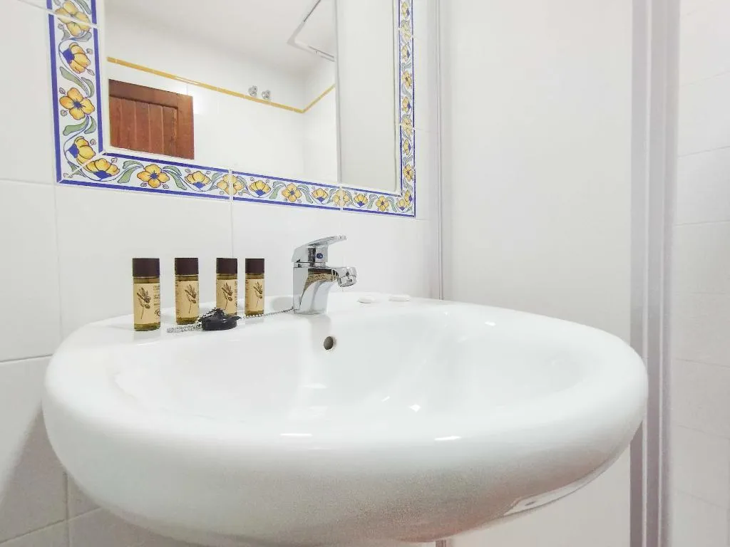 TWIN TWO BEDS Room, Hotel Rural El Castillejo, Andalucia
