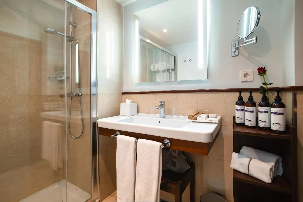 SUITE SEA VIEW Room, Secrets Mallorca Villamil Resort & Spa Only Adults, Majorca
