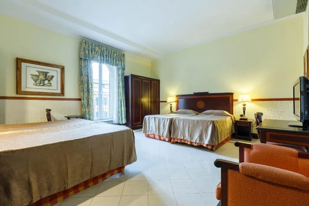 QUADRUPLE STANDARD Room, Repubblica, Rome