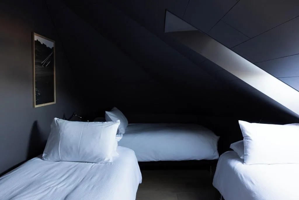Room, Rey Apartments, Reykjavik
