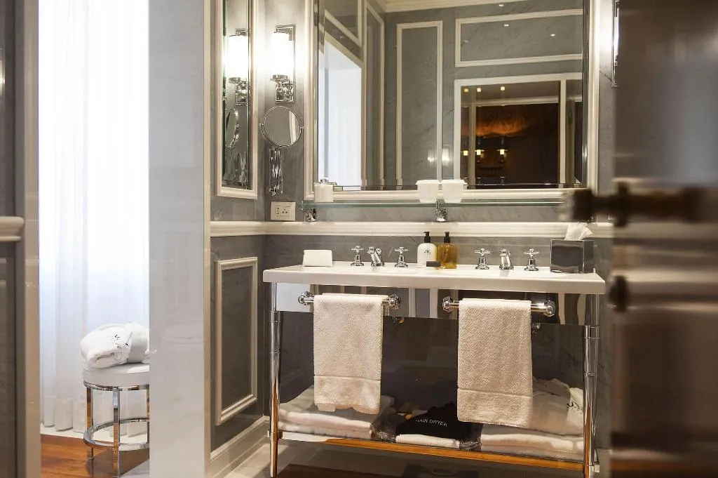 Room, J.K. Place Roma - The Leading Hotels o/t World, Rome