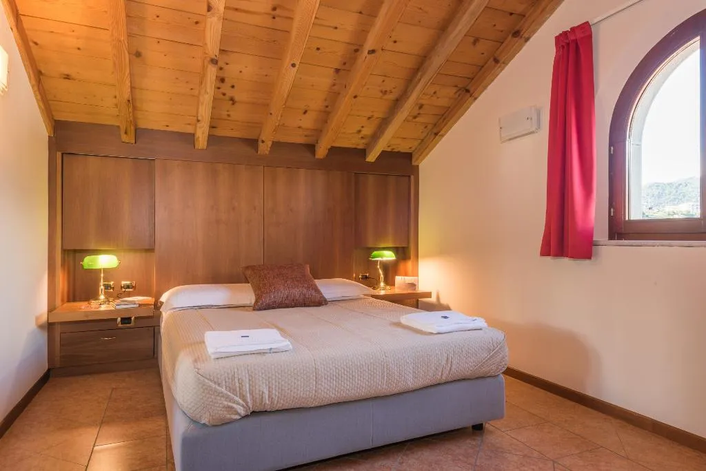 DOUBLE STANDARD Room, Albergo Villa Priula, Milan