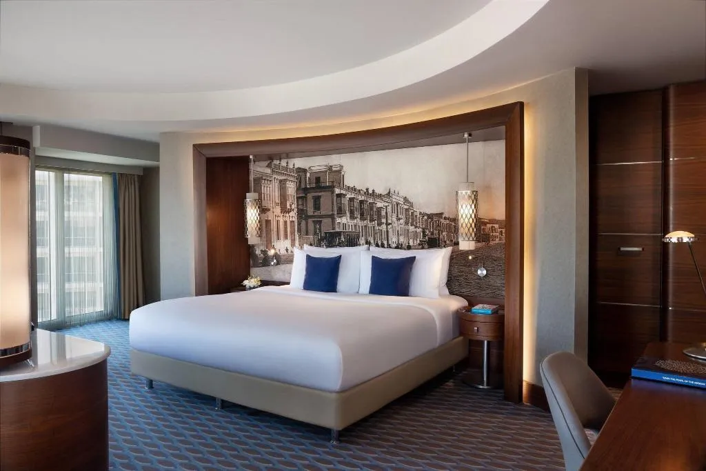 Room, Renaissance Izmir, Izmir