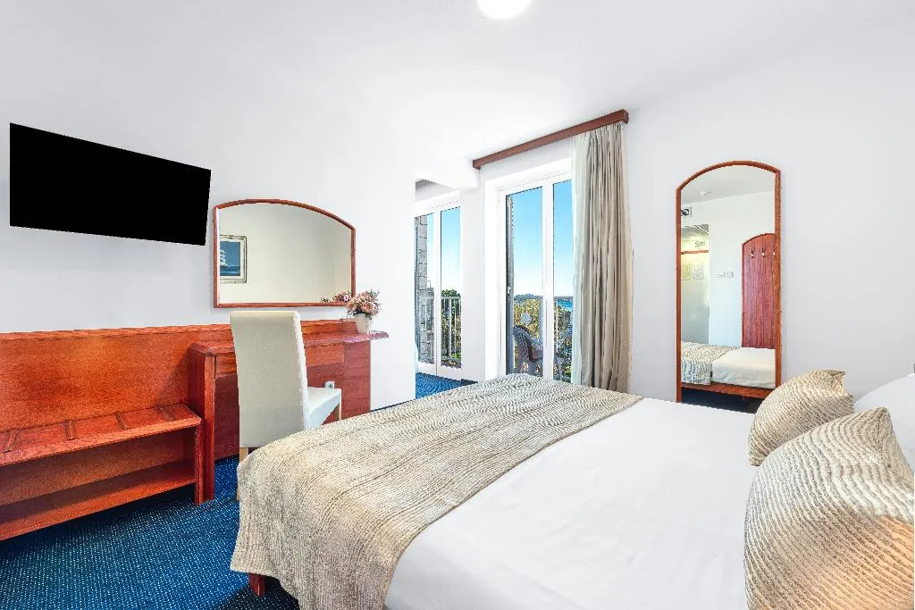 DOUBLE SEA VIEW WITH BALCONY Room, Komodor, Dubrovnik