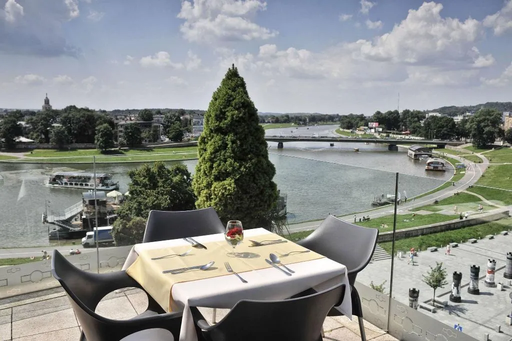 TWIN SUPERIOR WITH VIEWS Room, Pod Wawelem Hotel, Krakow