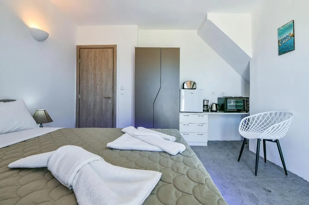 Room, Sun Springs, Santorini