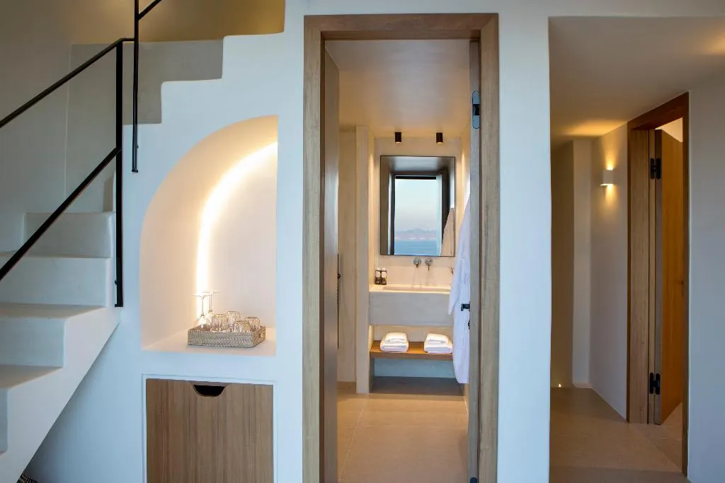 VILLA EXECUTIVE THREE BEDROOMS Room, Elessa Hotel, Santorini