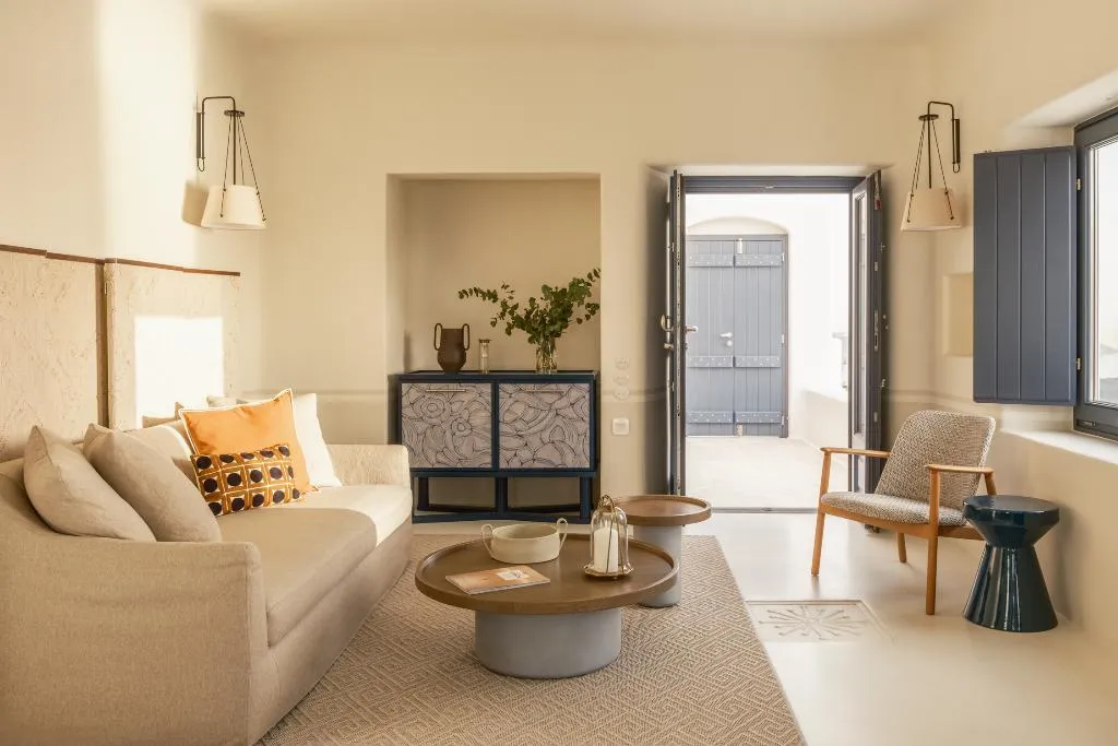 SUITE HONEYMOON Room, Homeric Poems, Santorini