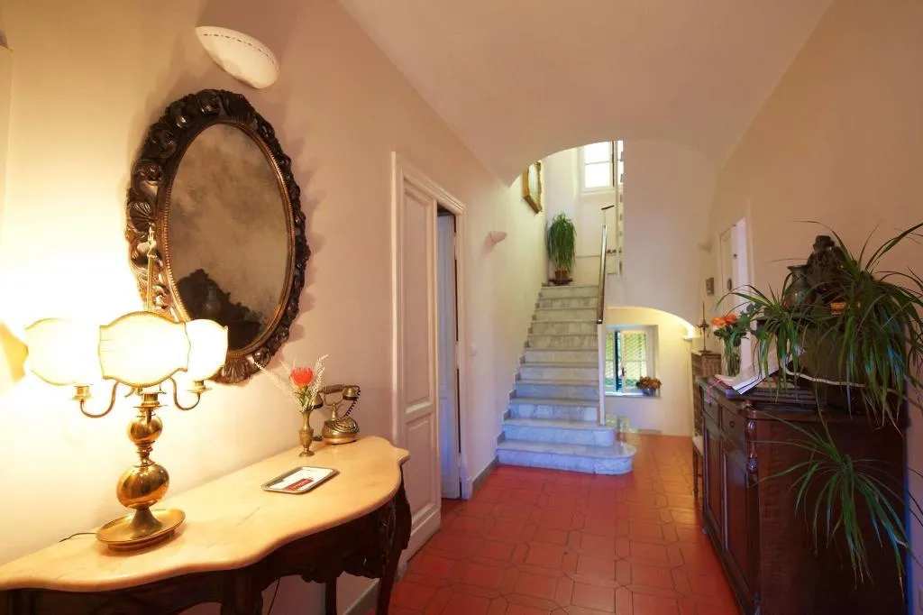 Lobby, Il Tempio Di Morfeo, Rome