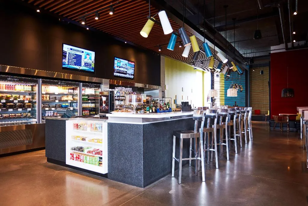 Bar, Alt Hotel Toronto Airport, Toronto, Ontario