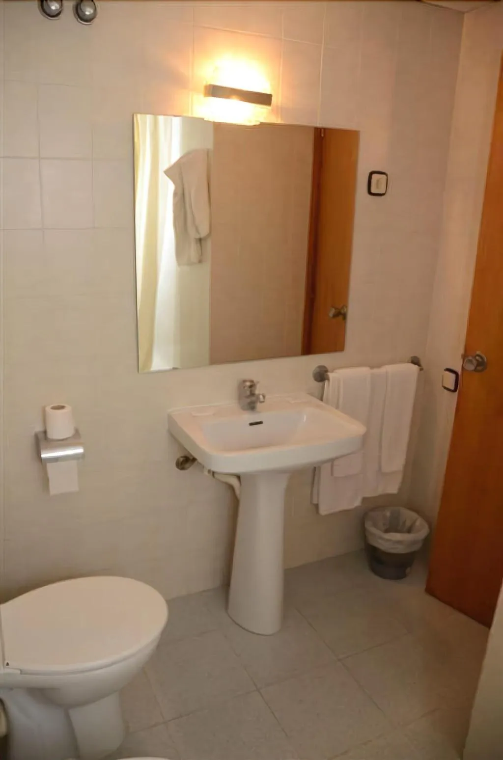 Room, Hotel Aubi, Barcelona