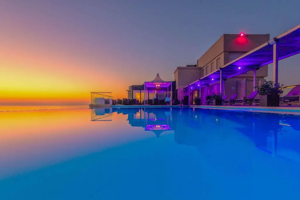 Pool, AX The Palace, Malta