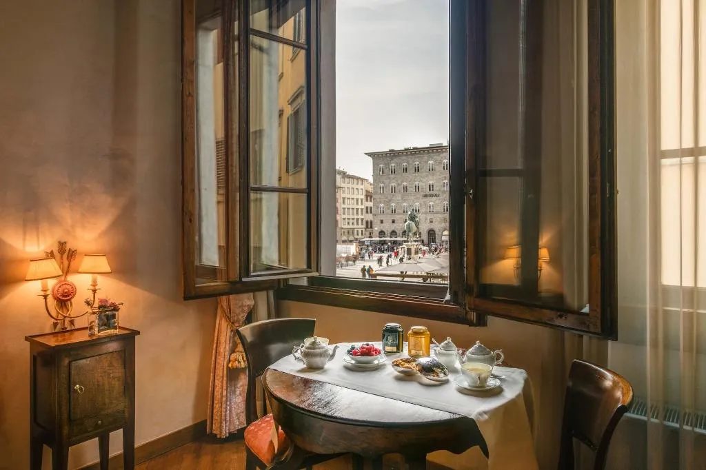Room, In Piazza della Signoria - Residenza d'Epoca, Florence