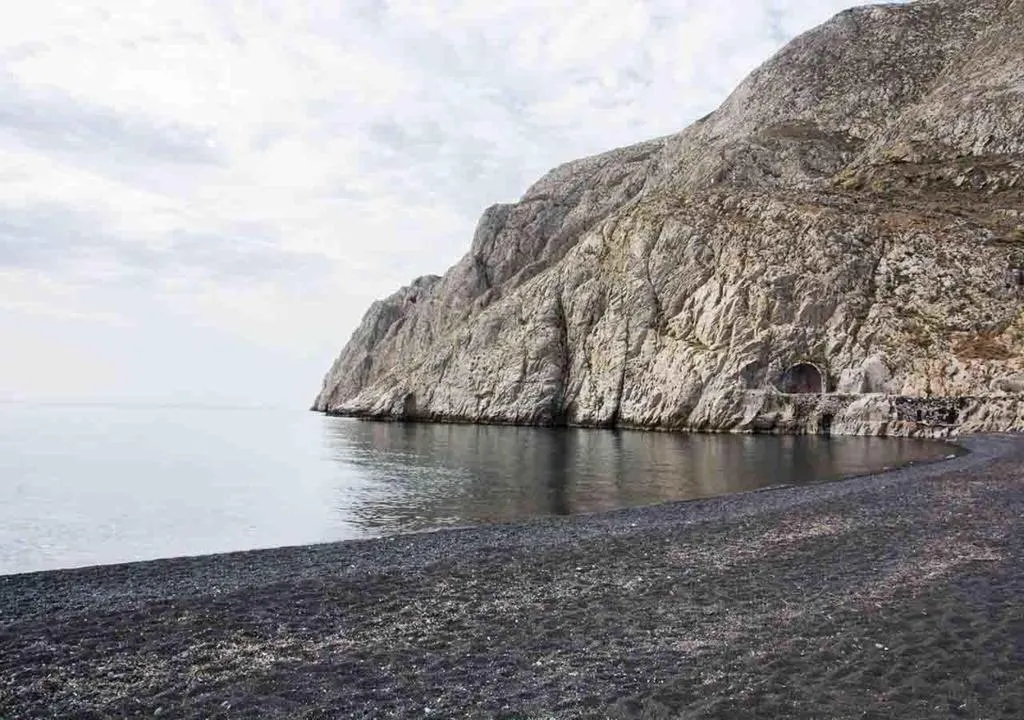 General view, Sail Inn, Santorini