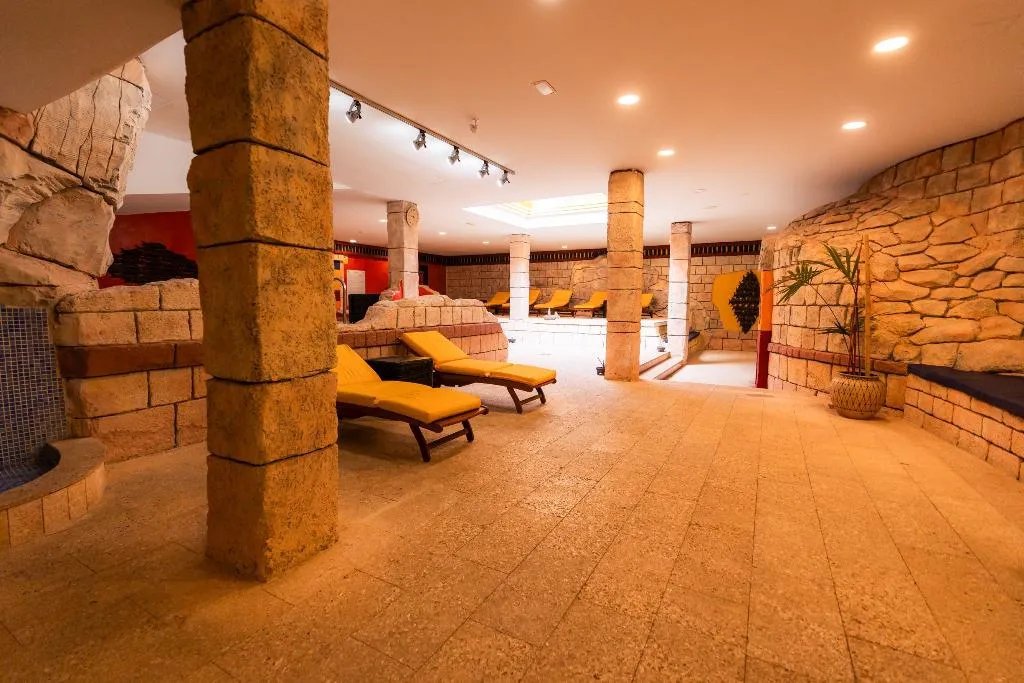 Sports and Entertainment, Europe Villa Cortes, Tenerife