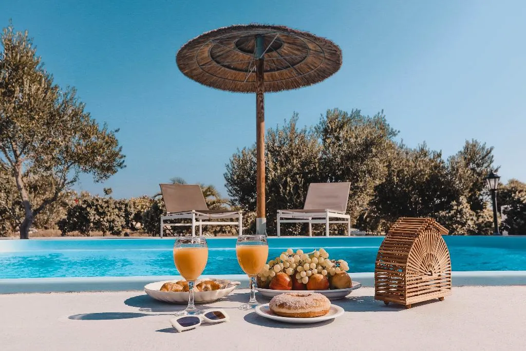 VILLA WITH PRIVATE POOL Room, Sienna Eco Resort, Santorini
