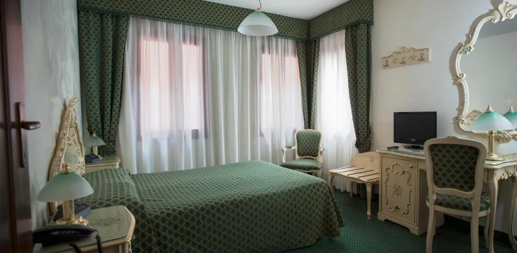 Double or Twin CLASSIC Room, Appartamenti Commercio & Pellegrino, Venice