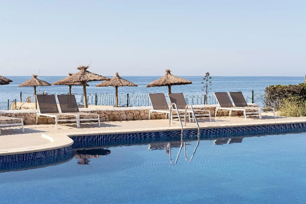 Pool, Alua Suites las Rocas, Majorca