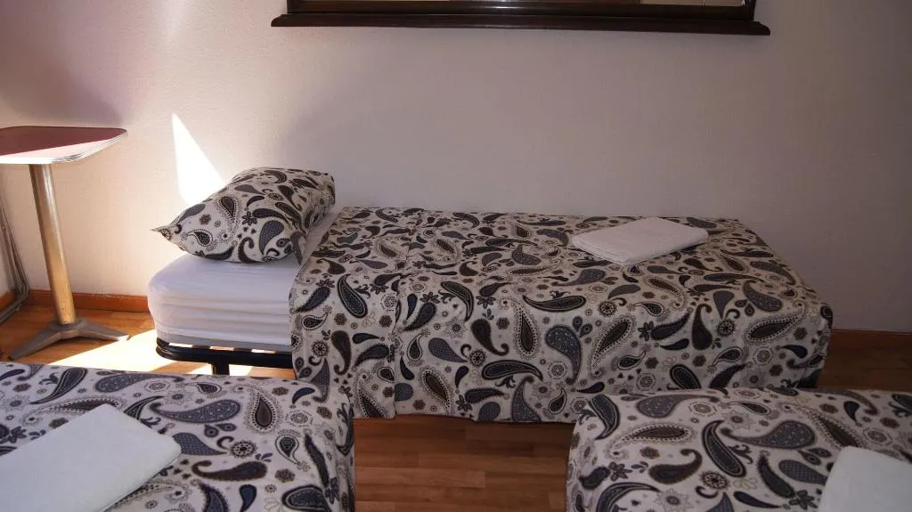 Room, Arosa, Barcelona