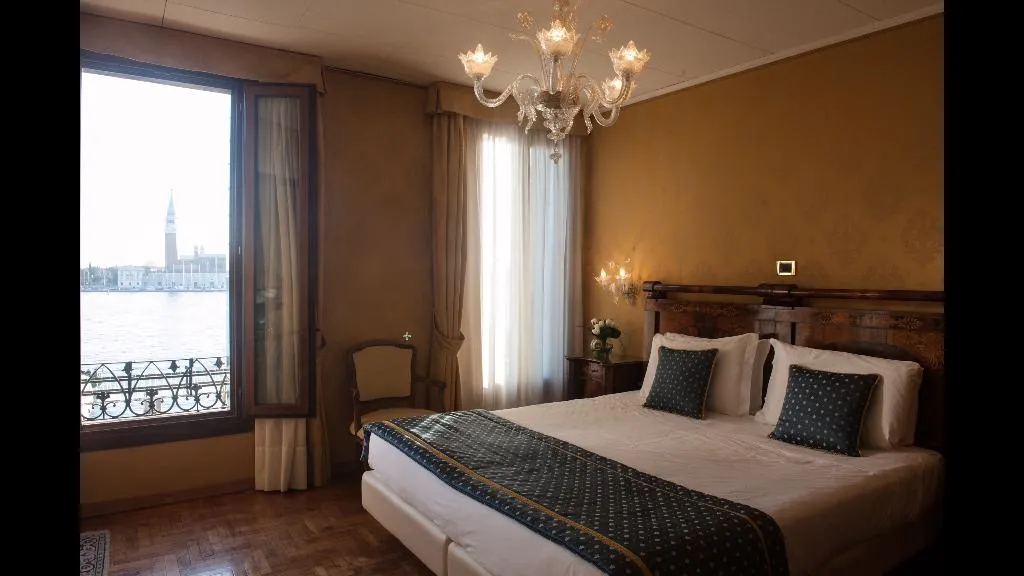 DOUBLE DELUXE LAGOON VIEW Room, Pensione Wildner, Venice