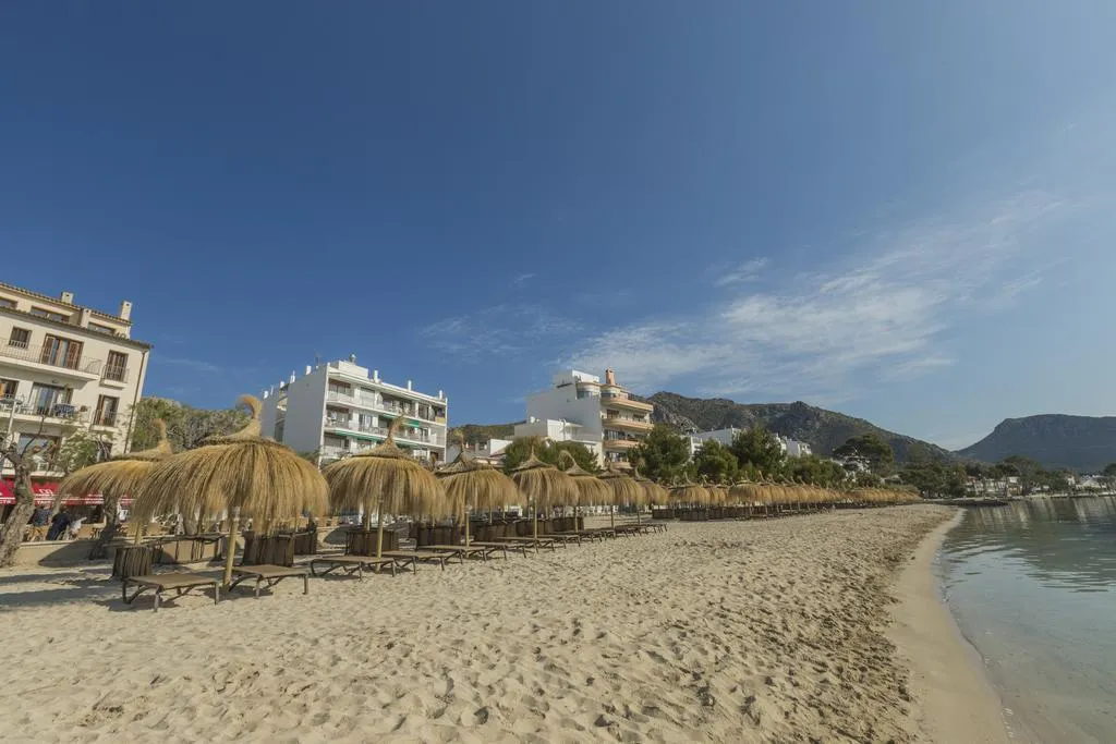 Beach, Apartamentos Massol, Majorca
