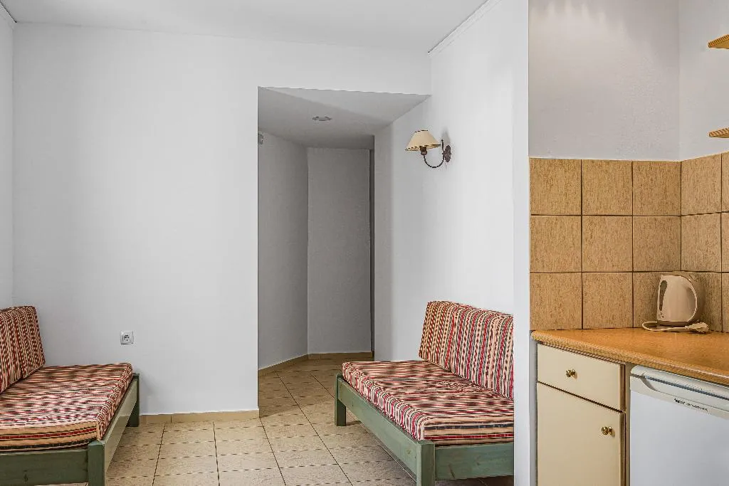 APARTMENT CLASSIC WITH BALCONY Room, Creta Verano, Crete