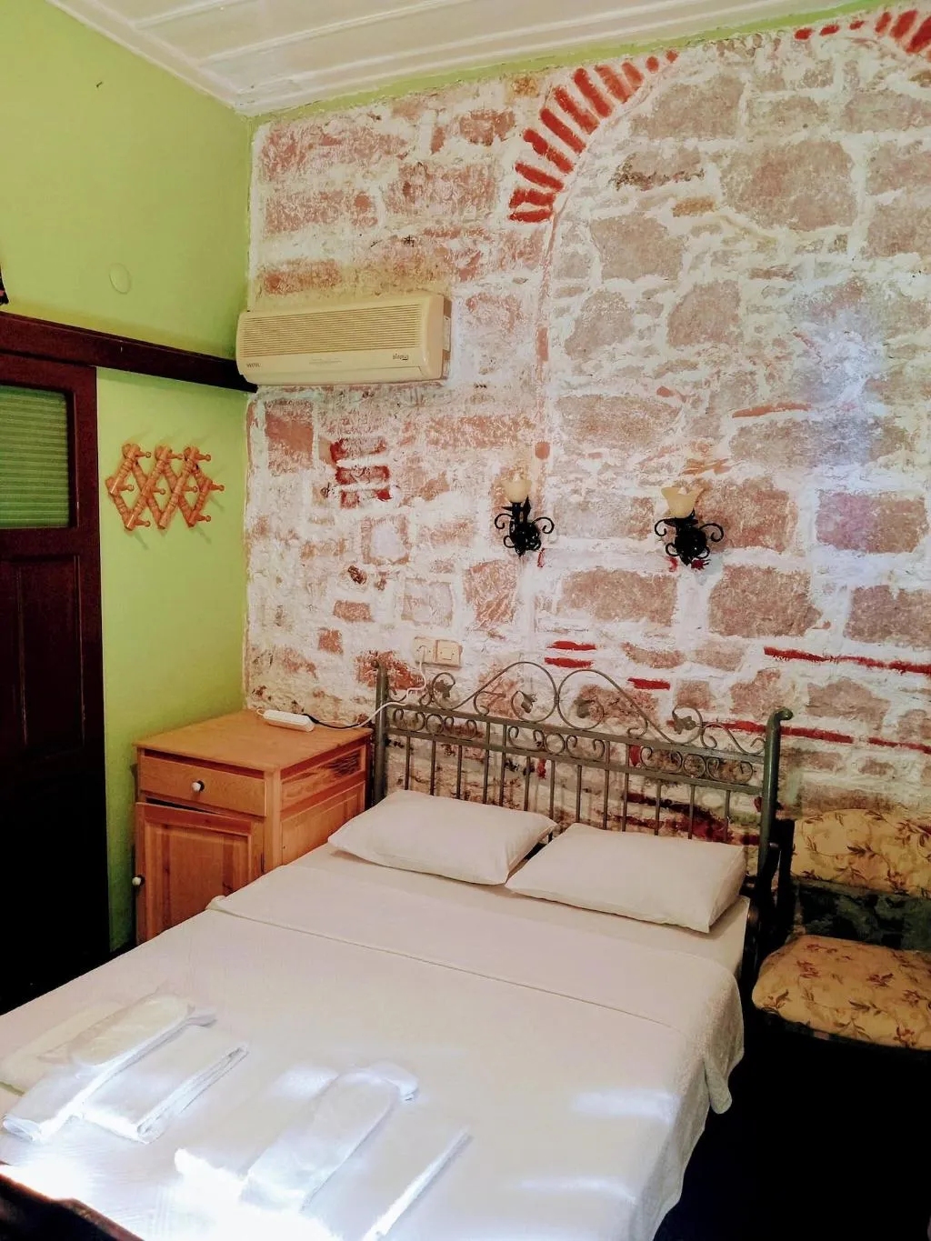 Room, Cunda Zehra Teyzenin Evi, Izmir