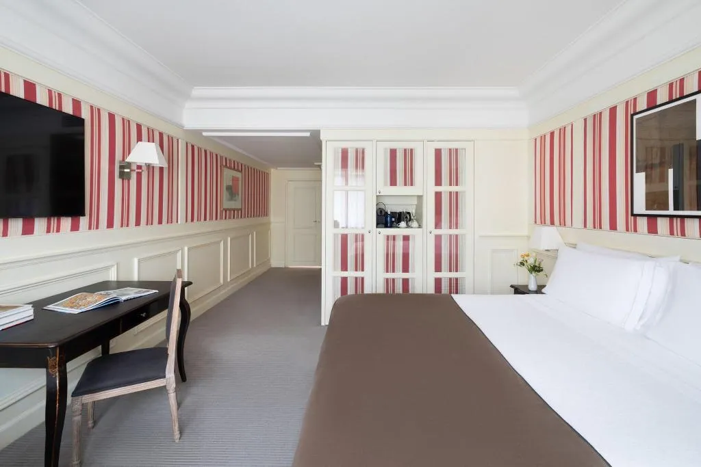 TWIN STANDARD Room, Majestic Hotel & Spa Barcelona, Barcelona