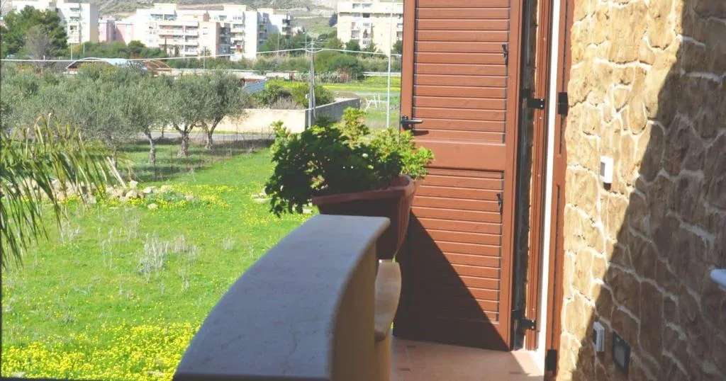 Room, Il Quadrifoglio, Palermo