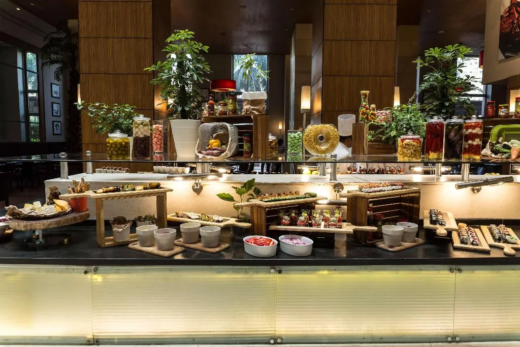 Restaurant, Radisson Blu Cairo Heliopolis, Cairo