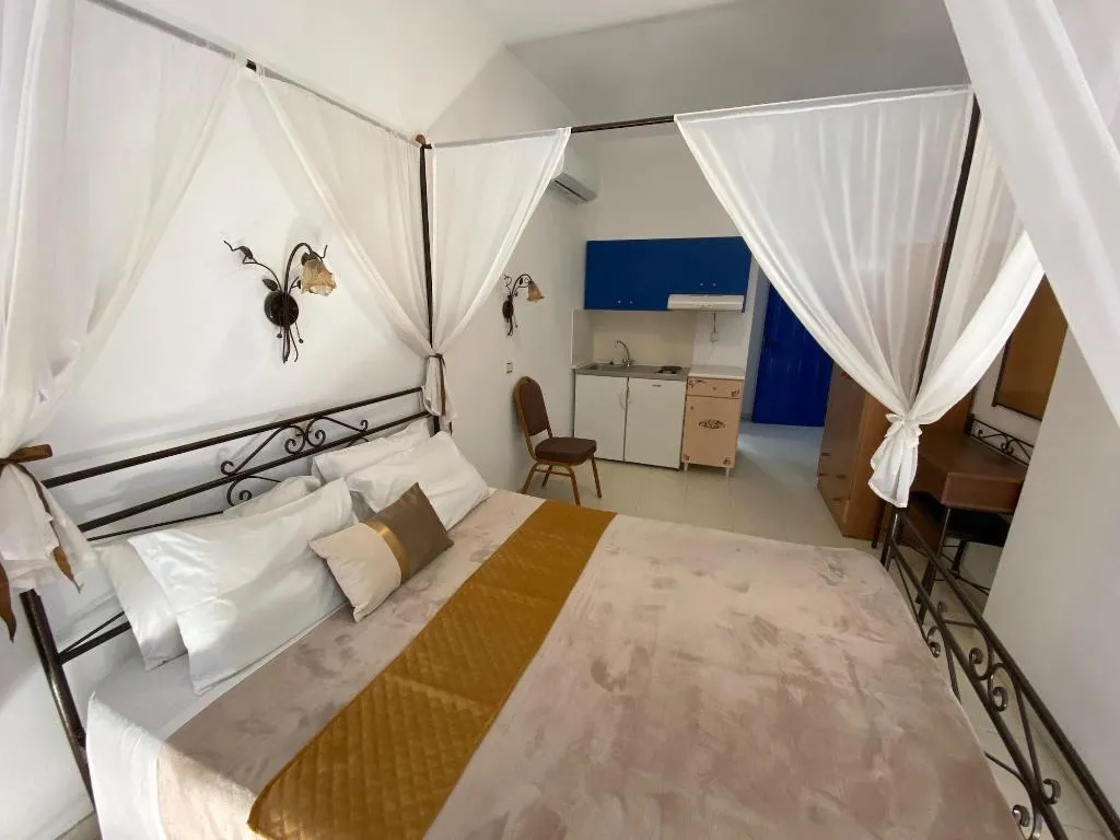 Room, Anastasia Studios, Rhodes