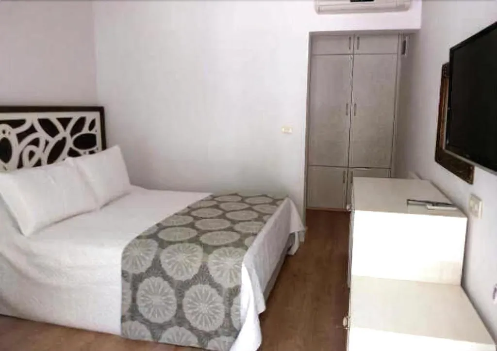 Room, Meggs Bodrum Beach Hotel, Bodrum