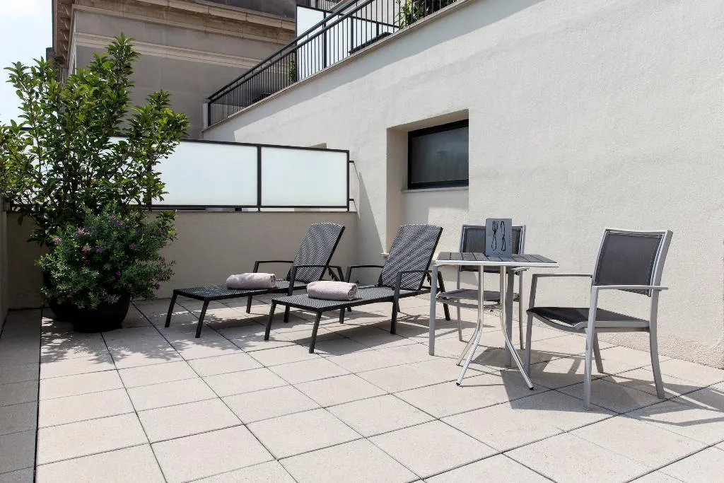 Double or Twin SUPERIOR WITH TERRACE Room, Hotel Balmoral, Barcelona