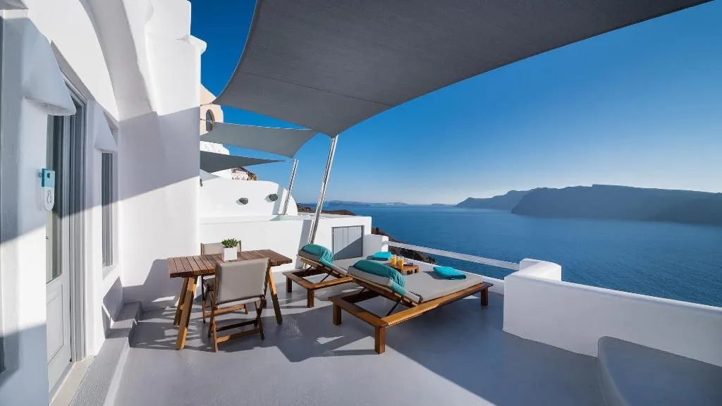 Room, Maregio Suites, Santorini