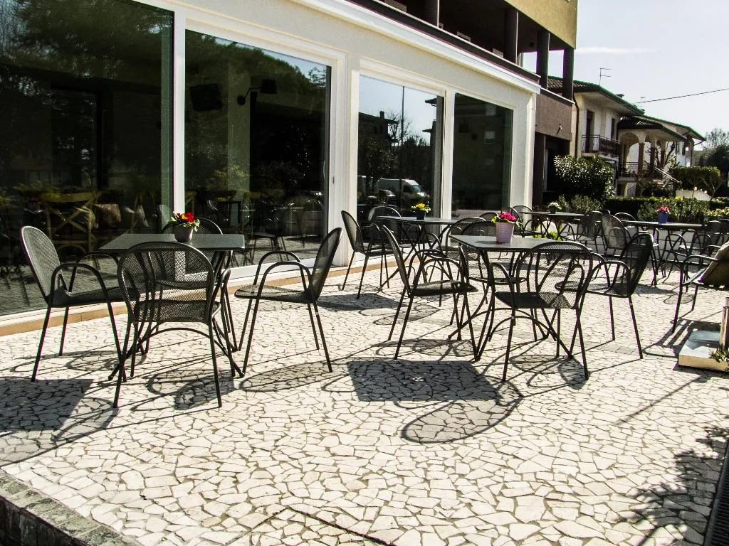 Terrace, Ambra, Venice