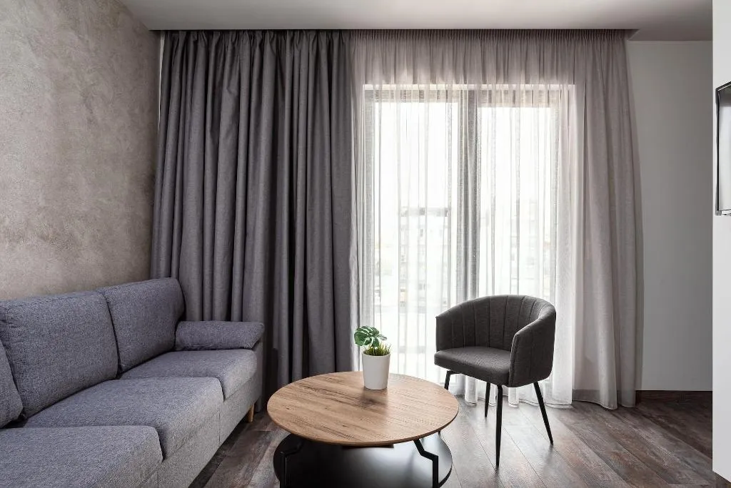 Room, Athenian Spirit, Athens