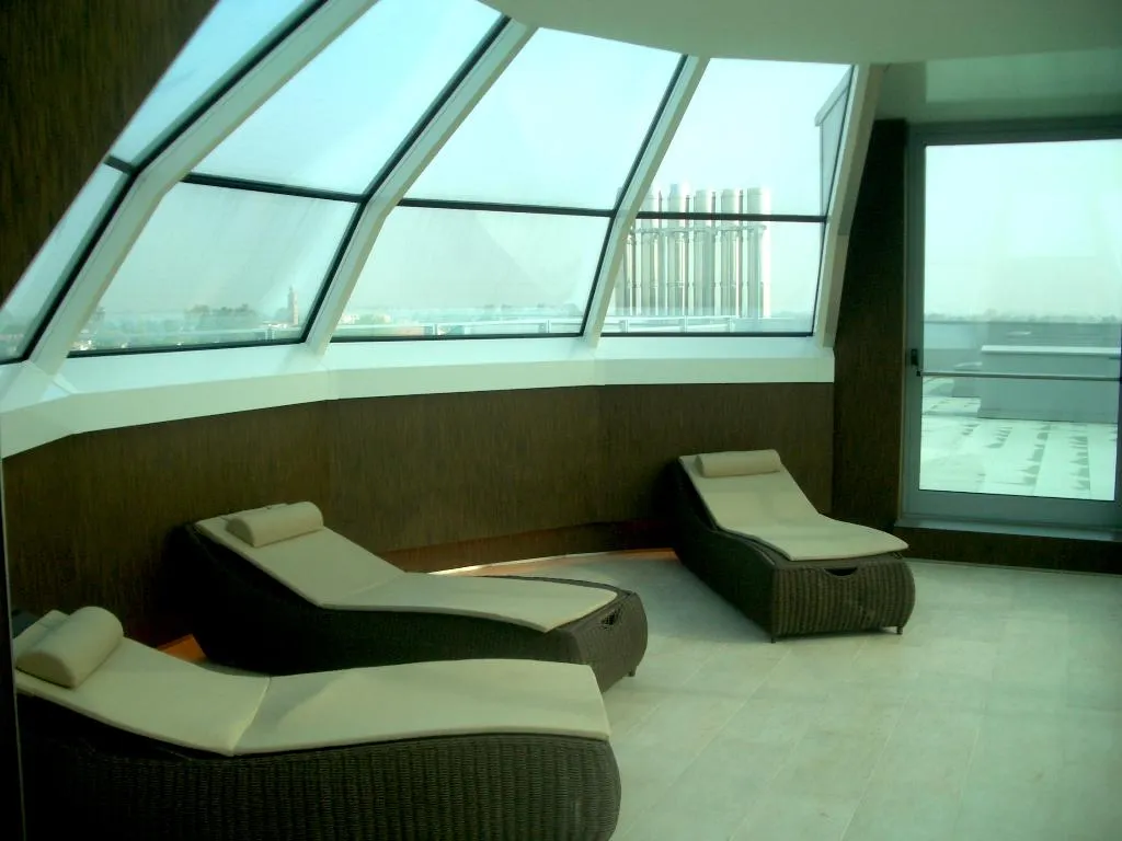 Sports and Entertainment, Antony Palace Hotel, Venice