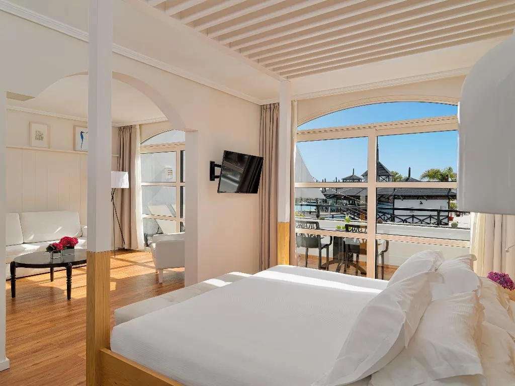 JUNIOR SUITE CAPACITY 4 Room, H10 Rubicon Horizons Collection, Lanzarote