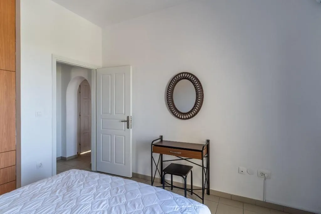 Room, Ampelos Executive Houses, Santorini