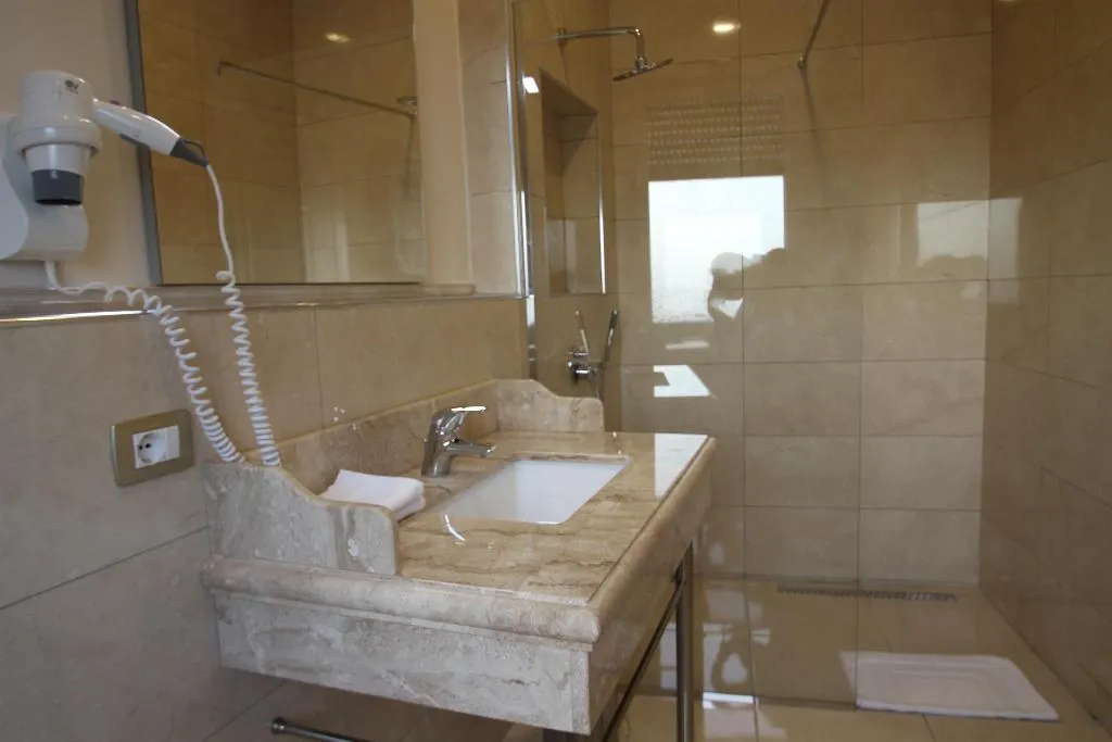 Room, Amfiteatri Boutique Hotel Durres, Durres