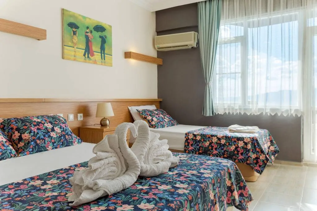 TRIPLE DELUXE Room, Aqua Nina Hotel, Izmir