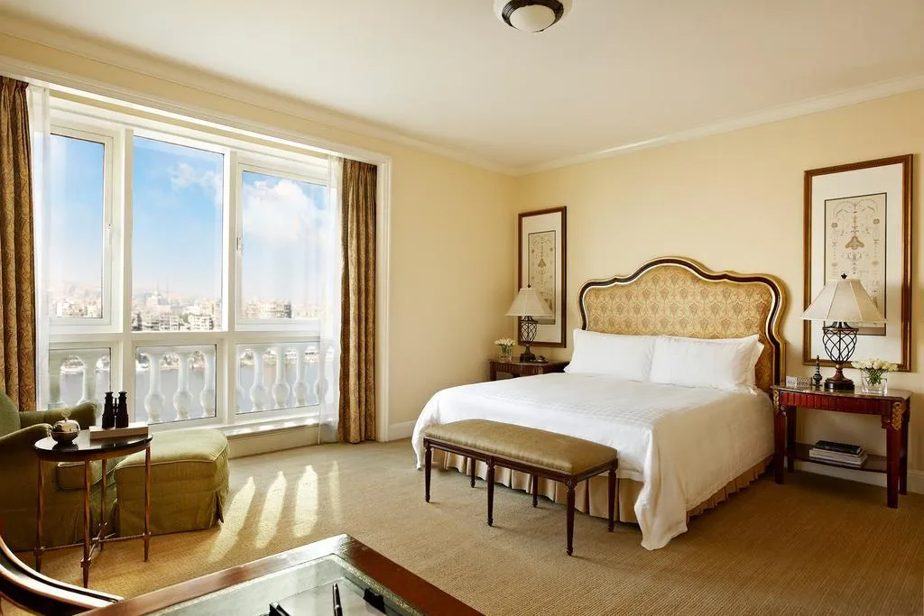 SUITE DELUXE PREMIUM Room, Four Seasons Hotel Cairo at The First Residence, Cairo