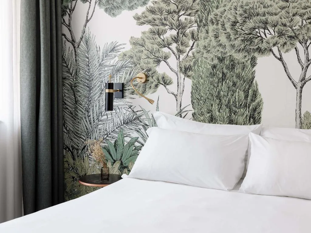 Double or Twin SUPERIOR QUEEN BED Room, Mercure Roma Corso Trieste, Rome
